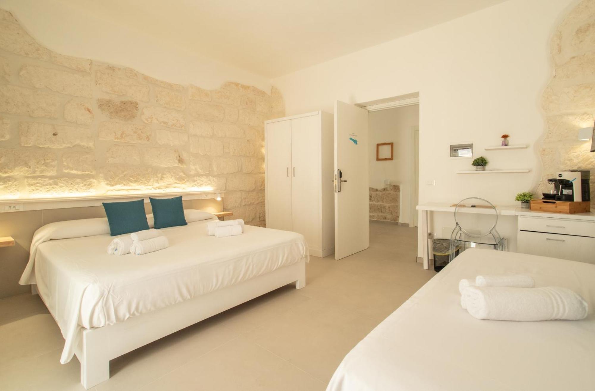 Le Grotte Hotel Lampedusa Exterior photo